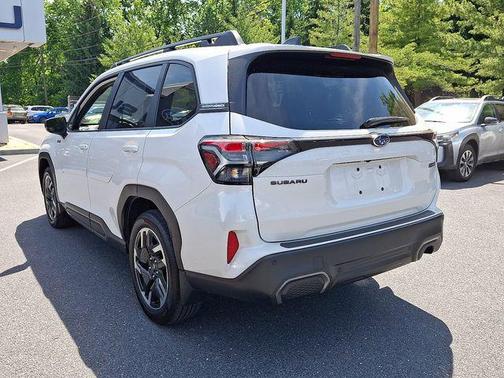 Crystal White Pearl 2025 Subaru Forester Hybrid Limited
