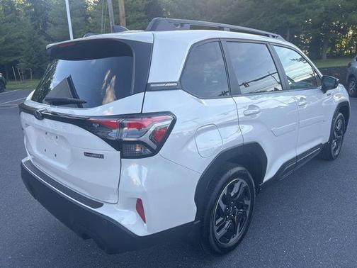 Crystal White Pearl 2025 Subaru Forester Hybrid Limited