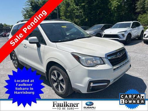 Crystal White Pearl 2017 Subaru Forester 2.5i Premium