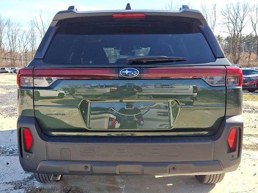 Deep Emerald 2026 Subaru Outback Limited