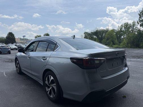 2022 Subaru Legacy Premium
