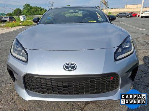 2024 Toyota GR86 Premium