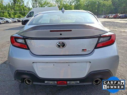 2024 Toyota GR86 Premium