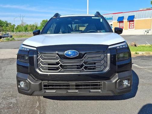 Crystal Black Pearl 2026 Subaru Outback Premium