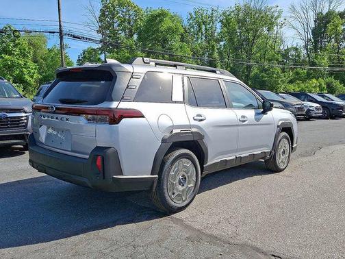 Ice Silver Met 2026 Subaru Outback Premium