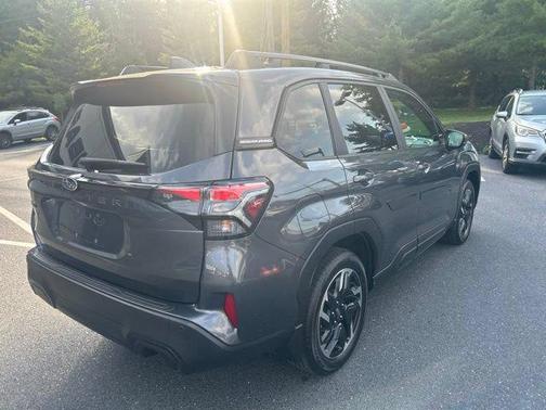 Magnetite Gray Metallic 2026 Subaru Forester Limited