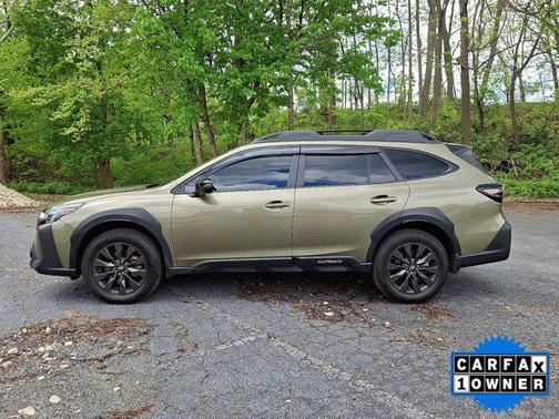 Autumn Green Metallic 2025 Subaru Outback Onyx Edition XT