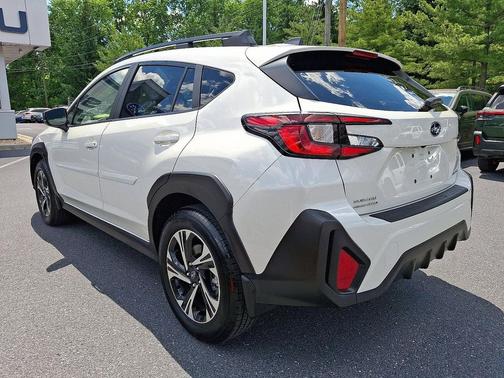 Crystal White Pearl 2025 Subaru Crosstrek Premium