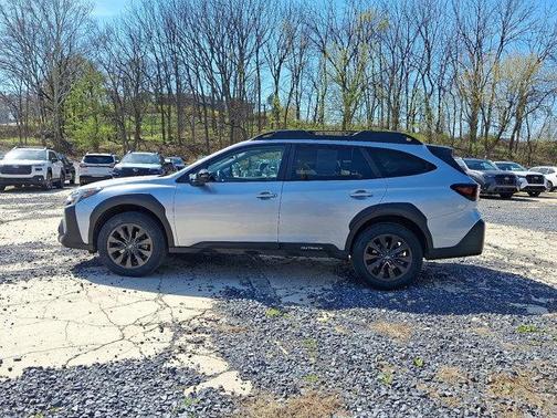 Ice Silver Metallic 2024 Subaru Outback Onyx Edition