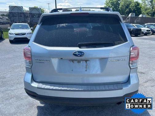 Ice Silver Metallic 2018 Subaru Forester 2.5i Limited