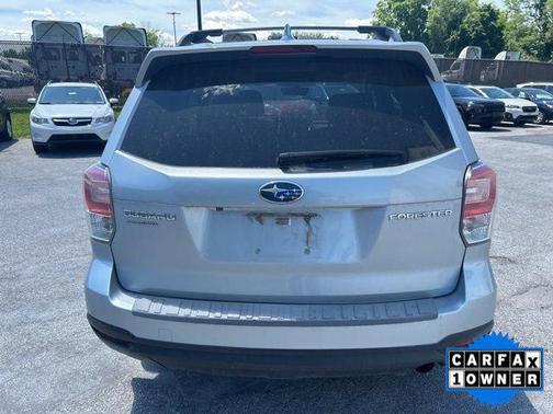 Ice Silver Metallic 2018 Subaru Forester 2.5i Limited