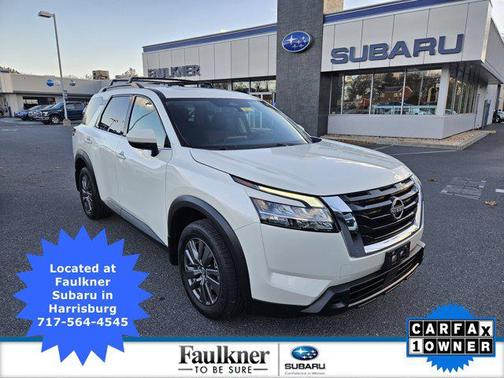 2022 Nissan Pathfinder SV