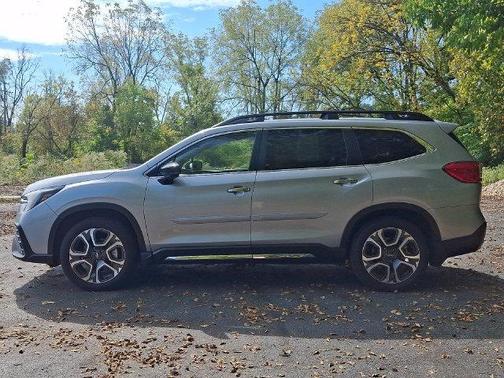 Ice Silver Metallic 2025 Subaru Ascent Touring 7-Passenger