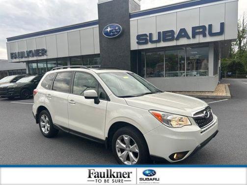Crystal White Pearl 2016 Subaru Forester 2.5i Premium