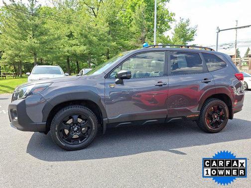Magnetite Gray Metallic 2024 Subaru Forester Wilderness