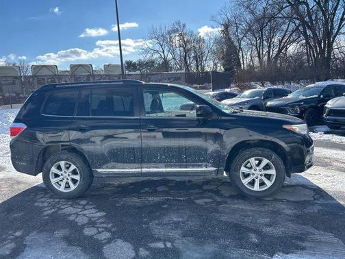 2013 Toyota Highlander SE