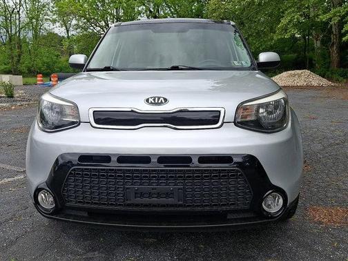 Bright Silver 2016 Kia Soul +