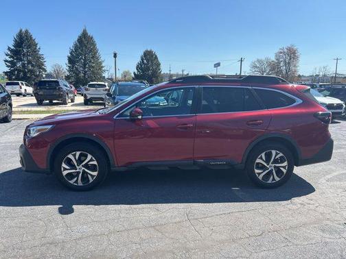Crimson Red Pearl 2022 Subaru Outback Limited