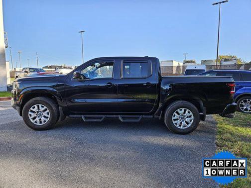 2024 Nissan Frontier SV