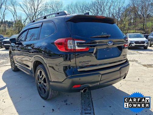 Crystal Black Pearl 2024 Subaru Ascent Onyx Edition 7-Passenger