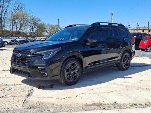 Crystal Black Pearl 2024 Subaru Ascent Onyx Edition 7-Passenger