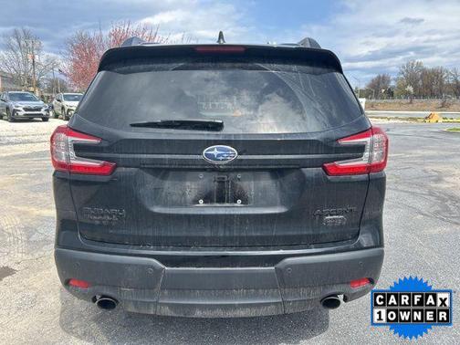 Crystal Black Pearl 2024 Subaru Ascent Onyx Edition 7-Passenger