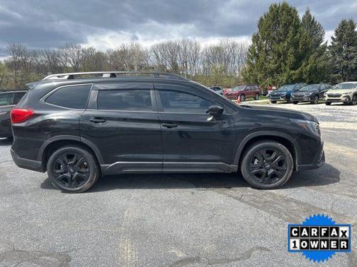 Crystal Black Pearl 2024 Subaru Ascent Onyx Edition 7-Passenger