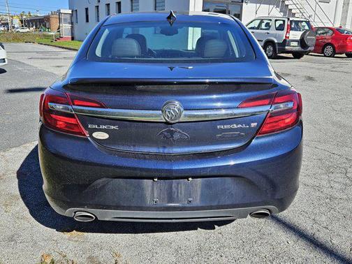 2017 Buick Regal Turbo Sport Touring