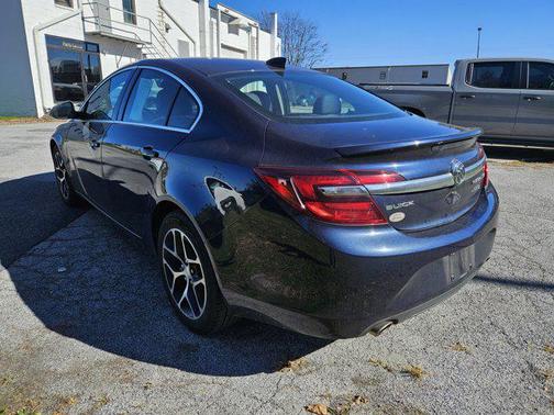 2017 Buick Regal Turbo Sport Touring