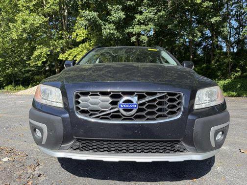 2016 Volvo XC70 T5 Platinum
