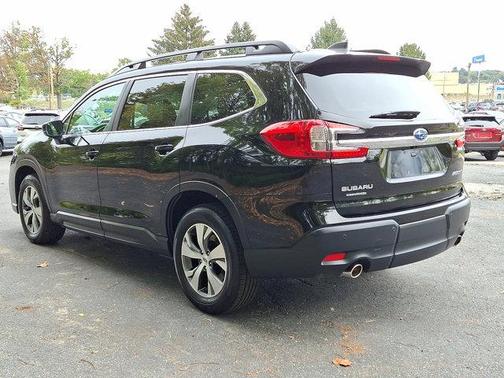 2024 Subaru Ascent Premium 7-Passenger