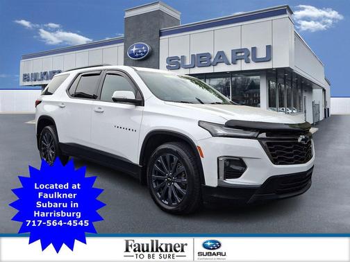Summit White 2023 Chevrolet Traverse RS