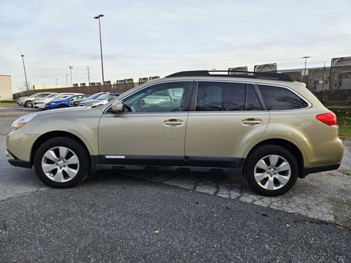 2010 Subaru Outback 2.5 i Premium