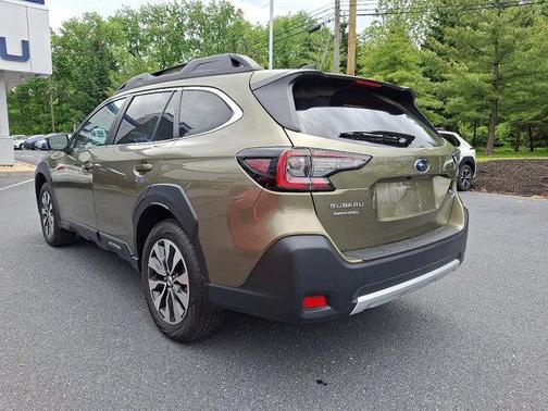 Autumn Green Metallic 2024 Subaru Outback Limited XT