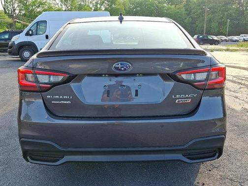 2022 Subaru Legacy Sport