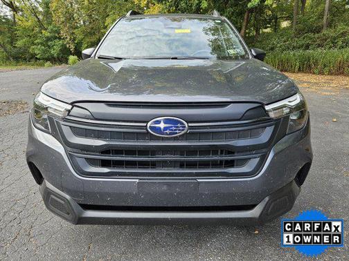 2025 Subaru Forester Base