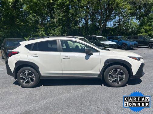 Crystal White Pearl 2024 Subaru Crosstrek Premium