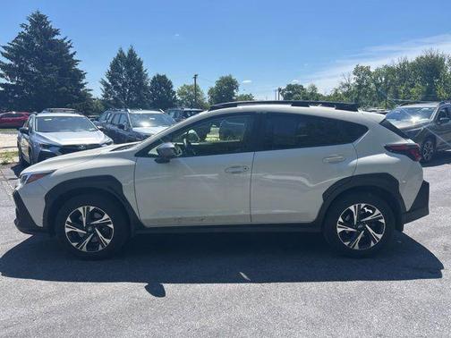 Crystal White Pearl 2024 Subaru Crosstrek Premium