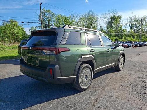 Deep Emerald 2026 Subaru Outback Premium