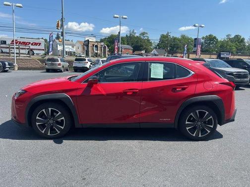Redline 2019 Lexus UX 250h Base