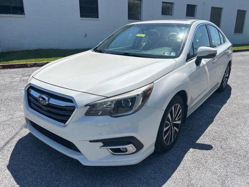 Crystal White Pearl 2018 Subaru Legacy Premium