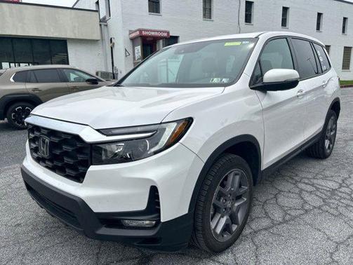 Platinum White Pearl 2023 Honda Passport AWD EX-L