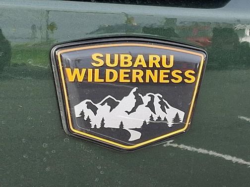Deep Emerald Green Pearl 2026 Subaru Outback Wilderness