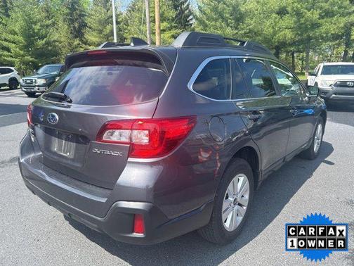 Magnetite Gray Metallic 2019 Subaru Outback 2.5i Premium
