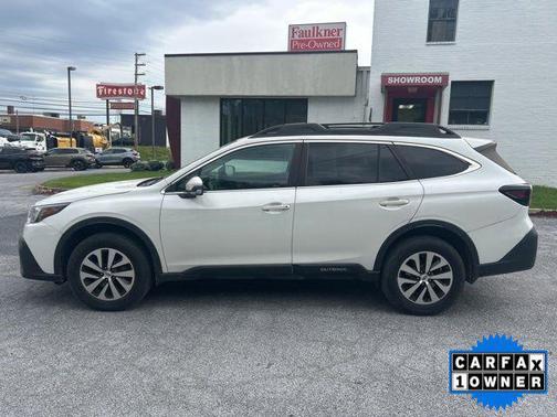 Crystal White Pearl 2021 Subaru Outback Premium