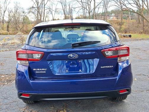 2022 Subaru Impreza Base