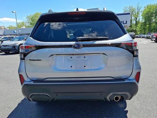 Ice Silver Metallic 2026 Subaru Forester Limited