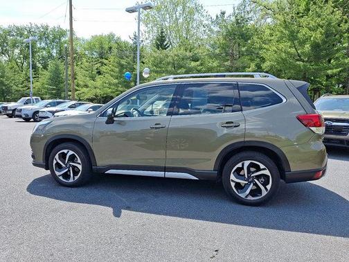Autumn Green Metallic 2023 Subaru Forester Touring