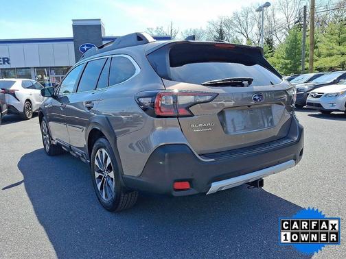 Brilliant Bronze Metallic 2023 Subaru Outback Limited