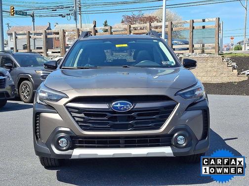 Brilliant Bronze Metallic 2023 Subaru Outback Limited